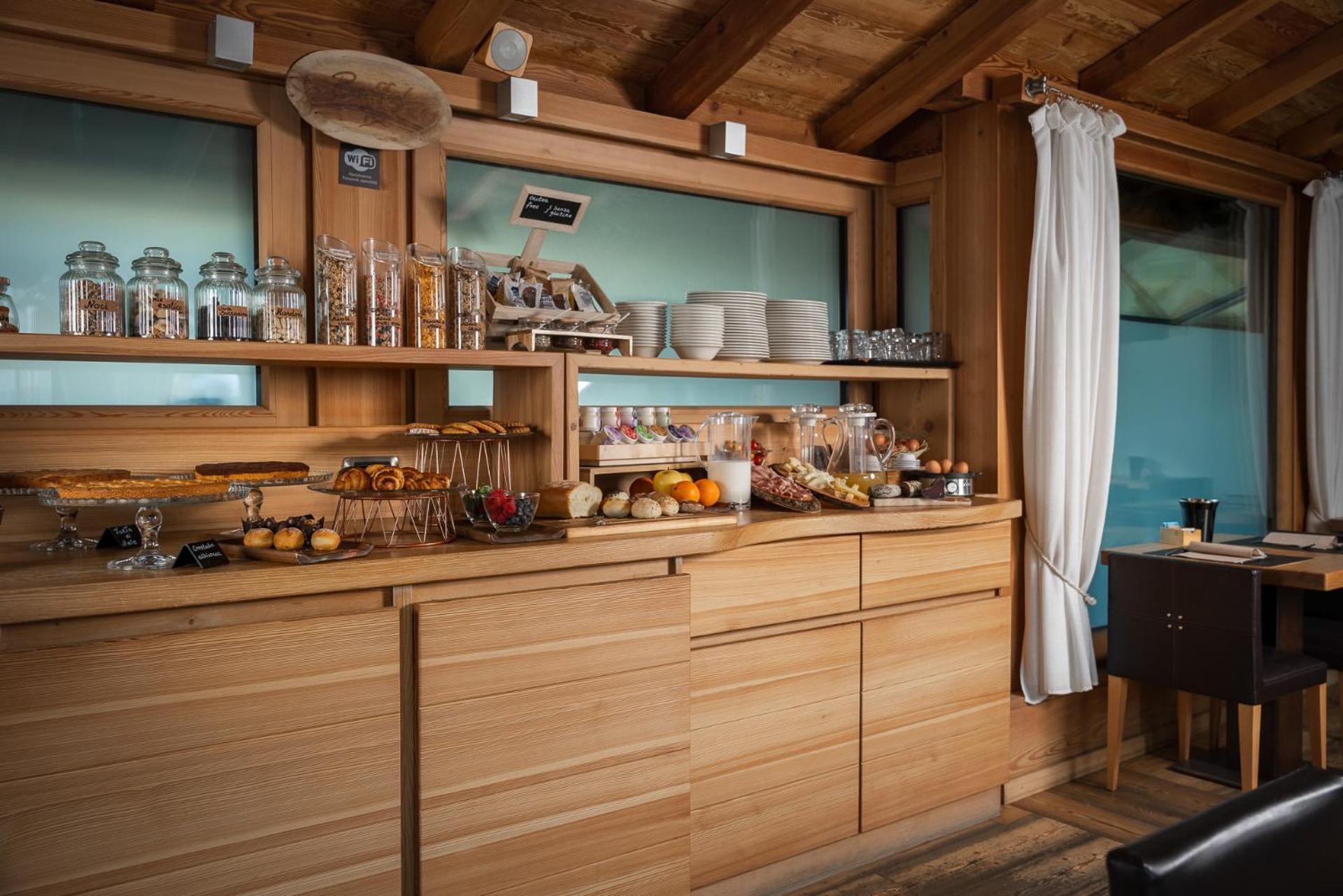 Alpen Hotel Chalet Pradelle Exterior photo
